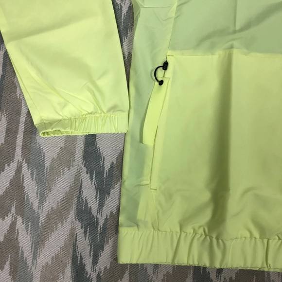 Puma Train First Mile Xtreme Color Block 1/2 Zip Running Jacket - Picture 7 of 12